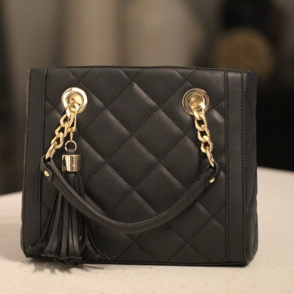 NWOT Small Quilted Tassel Satchel
